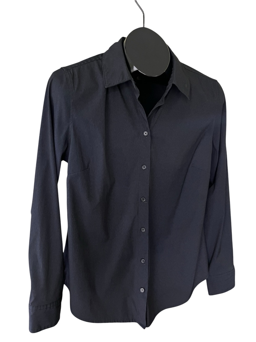 Time and Tru Black Long-Sleeve Button Down Shirt